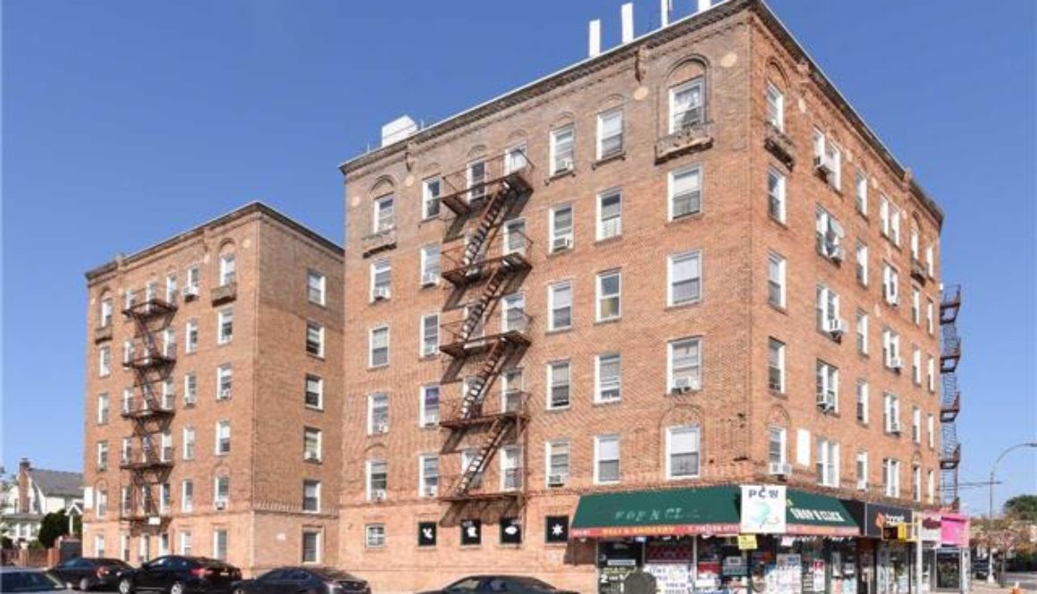 35-91 161 St, #2 A, Flushing, NY